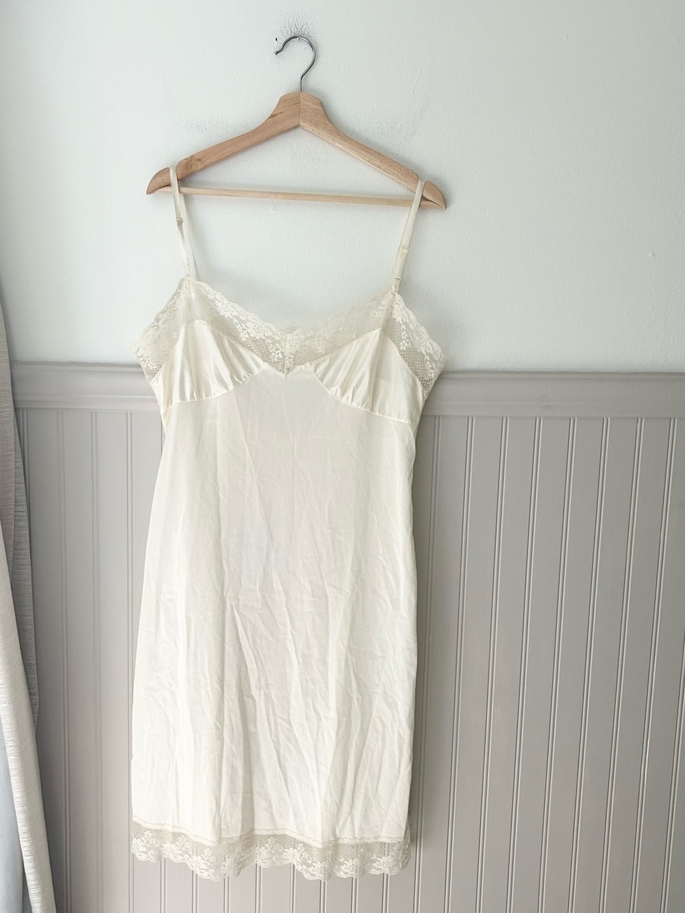 Vintage Mel Lin Cream Lace Trim Slip Dress Nylon Adjustable Straps S/M (Tag 42)